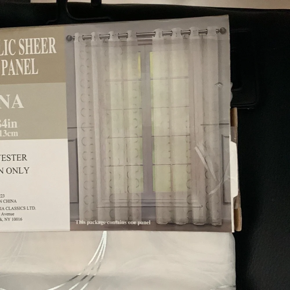 NWT Victoria Classics Sheer Grommet Panel